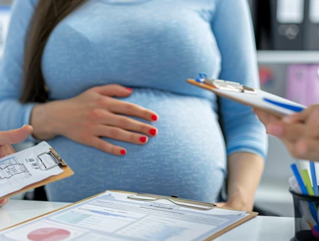 Early pregnancy ultrasound viability scan to confirm fetal development